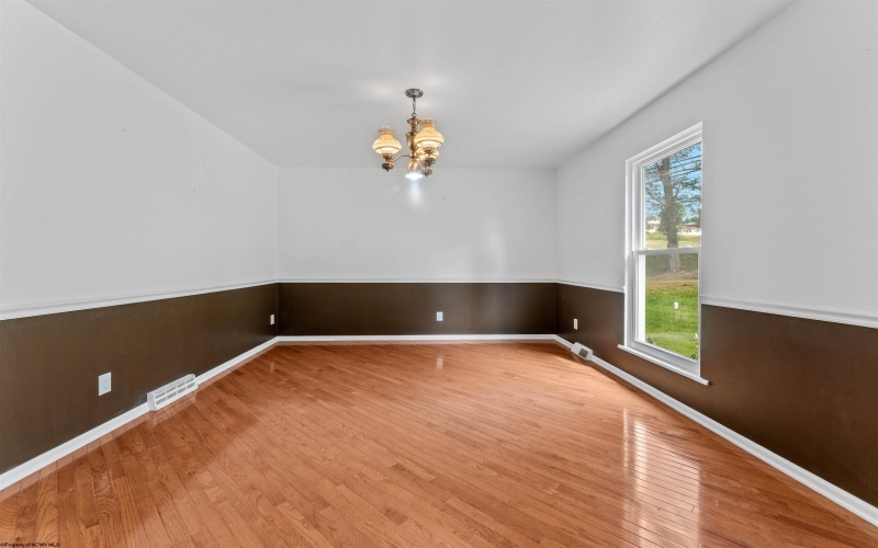 5 Brittany Oaks Drive, Fairmont, West Virginia 26554, 3 Bedroom Bedrooms, 11 Room Rooms,3 BathroomBathrooms,Single Family Detached,For Sale,Brittany Oaks,0,10166740