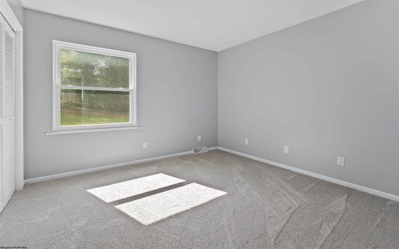 5 Brittany Oaks Drive, Fairmont, West Virginia 26554, 3 Bedroom Bedrooms, 11 Room Rooms,3 BathroomBathrooms,Single Family Detached,For Sale,Brittany Oaks,0,10166740