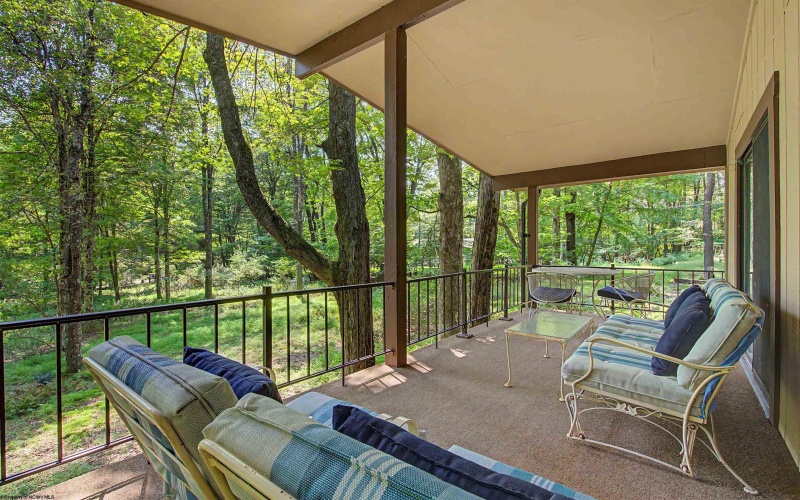 236 Pine Drive, Terra Alta, West Virginia 26764, 2 Bedroom Bedrooms, 8 Room Rooms,2 BathroomBathrooms,Single Family Detached,For Sale,Pine,0,10166744