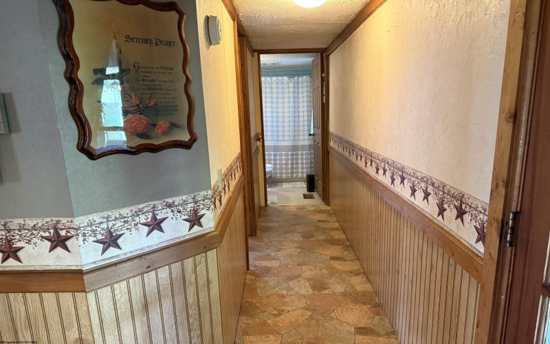 38 Shimier Place, Mill Creek, West Virginia 26280, 3 Bedroom Bedrooms, 9 Room Rooms,2 BathroomBathrooms,Single Family Detached,For Sale,Shimier,0,10166743