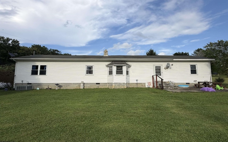 38 Shimier Place, Mill Creek, West Virginia 26280, 3 Bedroom Bedrooms, 9 Room Rooms,2 BathroomBathrooms,Single Family Detached,For Sale,Shimier,0,10166743