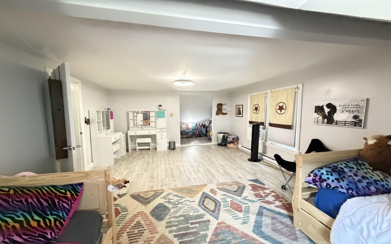 421 Johnson Avenue, Clarksburg, West Virginia 26301-2448, 4 Bedroom Bedrooms, 7 Room Rooms,2 BathroomBathrooms,Single Family Detached,For Sale,Johnson,0,10166745