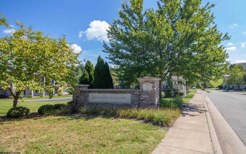 79 Barrington Court, Bridgeport, West Virginia 26330, 3 Bedroom Bedrooms, 5 Room Rooms,3 BathroomBathrooms,Single Family Attached,For Sale,Barrington,0,10166754