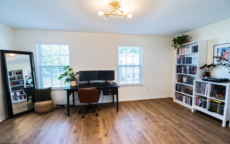 102 Park Place Drive, Morgantown, West Virginia 26508, 2 Bedroom Bedrooms, 5 Room Rooms,1 BathroomBathrooms,Single Family Attached,For Sale,Park Place,0,10166763