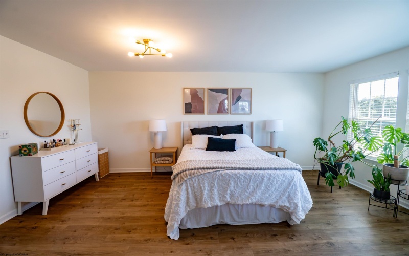 102 Park Place Drive, Morgantown, West Virginia 26508, 2 Bedroom Bedrooms, 5 Room Rooms,1 BathroomBathrooms,Single Family Attached,For Sale,Park Place,0,10166763