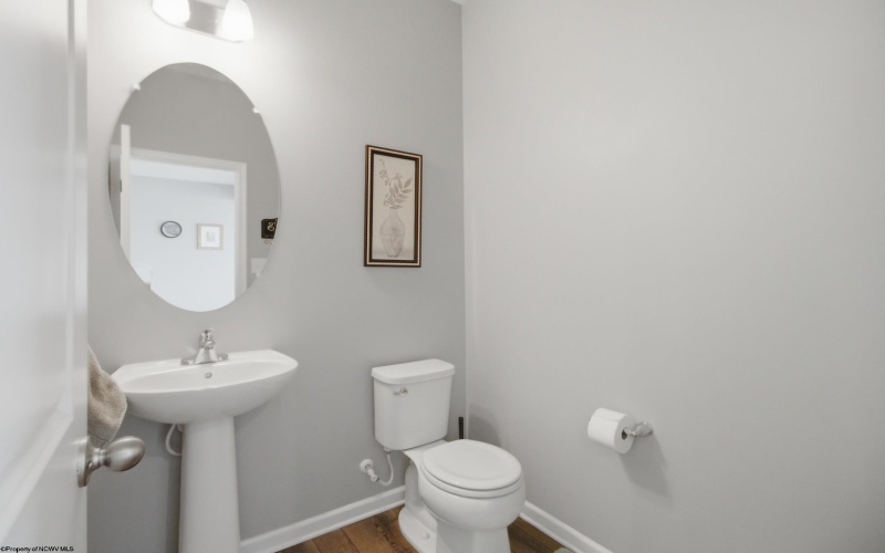 331 Bay Street, Morgantown, West Virginia 26508, 3 Bedroom Bedrooms, 7 Room Rooms,2 BathroomBathrooms,Single Family Attached,For Sale,Bay,0,10166765