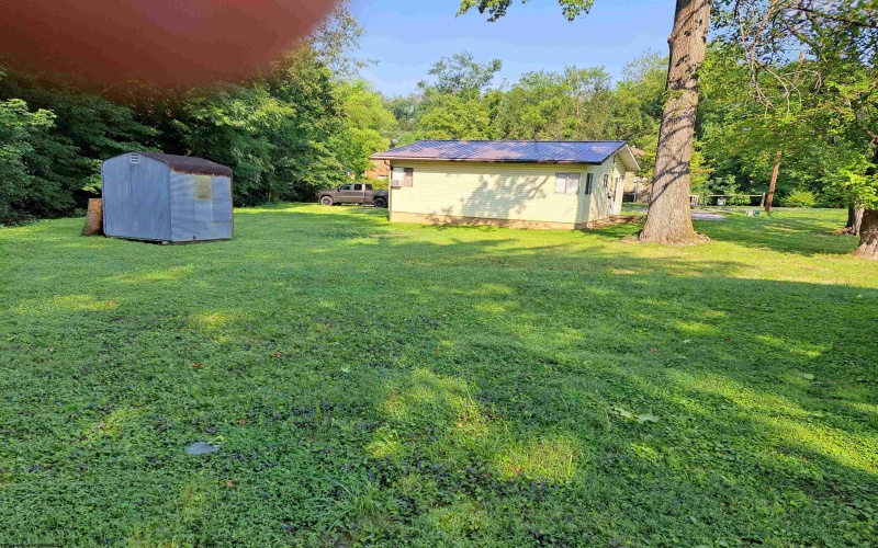 1606 Columbia Drive, Fairmont, West Virginia 26554, 2 Bedroom Bedrooms, 4 Room Rooms,1 BathroomBathrooms,Single Family Detached,For Sale,Columbia,0,10162102