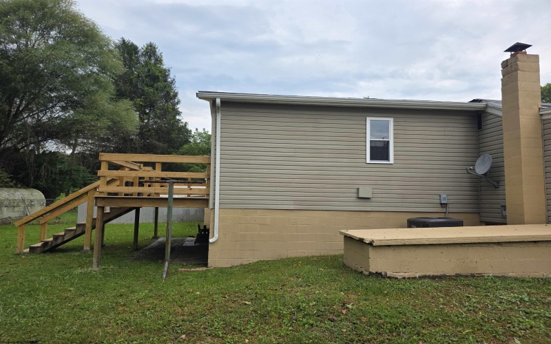 36 Park Street, Shinnston, West Virginia 26431, 3 Bedroom Bedrooms, 5 Room Rooms,1 BathroomBathrooms,Single Family Detached,For Sale,Park,0,10166756