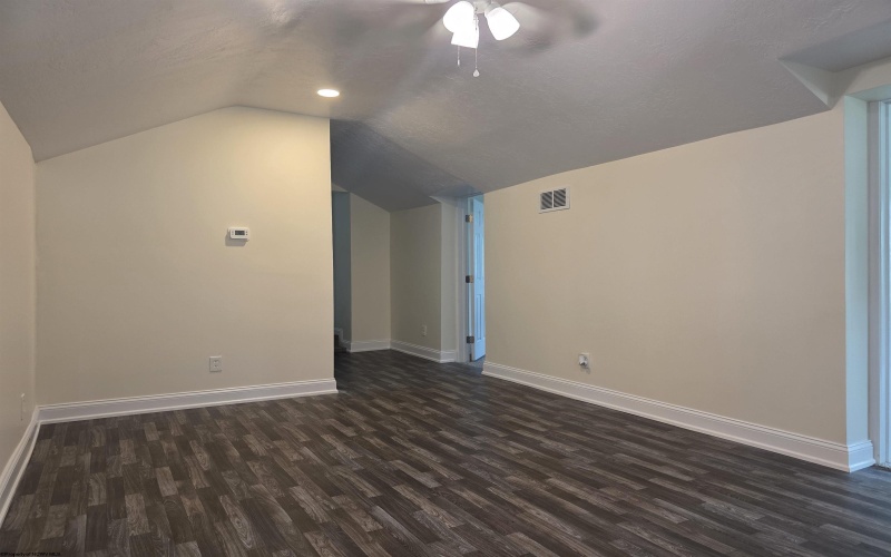36 Park Street, Shinnston, West Virginia 26431, 3 Bedroom Bedrooms, 5 Room Rooms,1 BathroomBathrooms,Single Family Detached,For Sale,Park,0,10166756