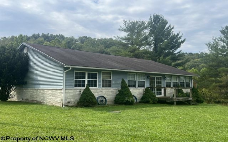 13 Birch Lane, Jane Lew, West Virginia 26378, 3 Bedroom Bedrooms, 8 Room Rooms,1 BathroomBathrooms,Single Family Detached,For Sale,Birch,0,10166755