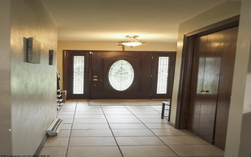 204 David Drive, Uniontown, West Virginia 15401, 3 Bedroom Bedrooms, 9 Room Rooms,2 BathroomBathrooms,Single Family Detached,For Sale,David,0,10166762