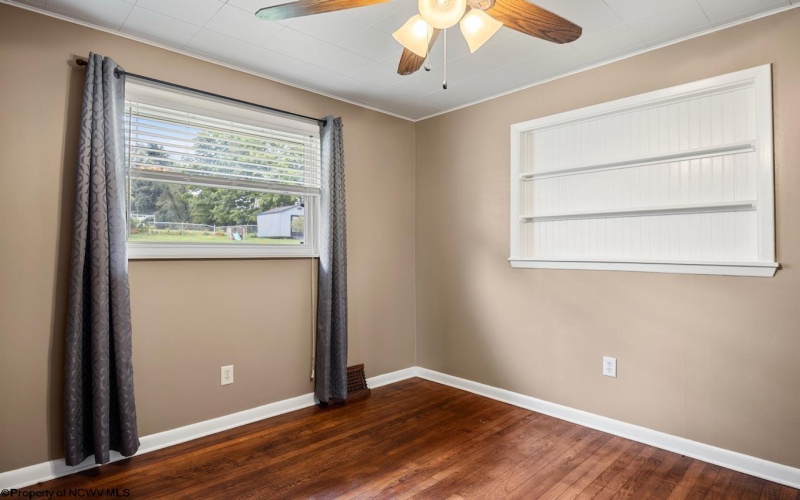 1404 Buckhannon Avenue, Morgantown, West Virginia 26508, 2 Bedroom Bedrooms, 6 Room Rooms,1 BathroomBathrooms,Single Family Detached,For Sale,Buckhannon,0,10166759