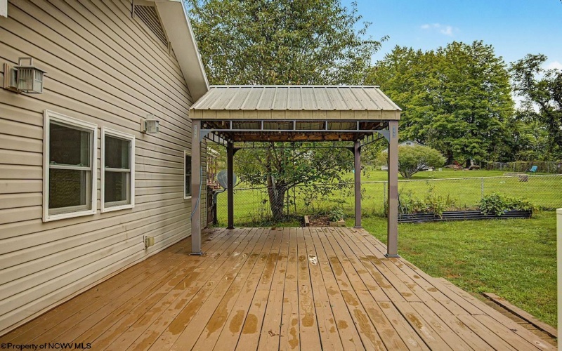 1404 Buckhannon Avenue, Morgantown, West Virginia 26508, 2 Bedroom Bedrooms, 6 Room Rooms,1 BathroomBathrooms,Single Family Detached,For Sale,Buckhannon,0,10166759