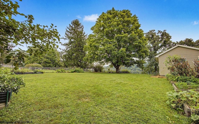 1404 Buckhannon Avenue, Morgantown, West Virginia 26508, 2 Bedroom Bedrooms, 6 Room Rooms,1 BathroomBathrooms,Single Family Detached,For Sale,Buckhannon,0,10166759