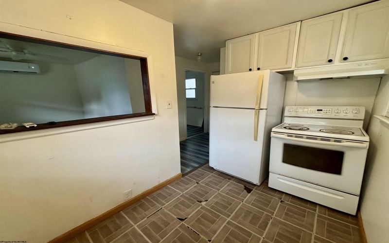 1207 25th Street, Clarksburg, West Virginia 26301, 1 Bedroom Bedrooms, 3 Room Rooms,1 BathroomBathrooms,Single Family Detached,For Sale,25th,0,10166770