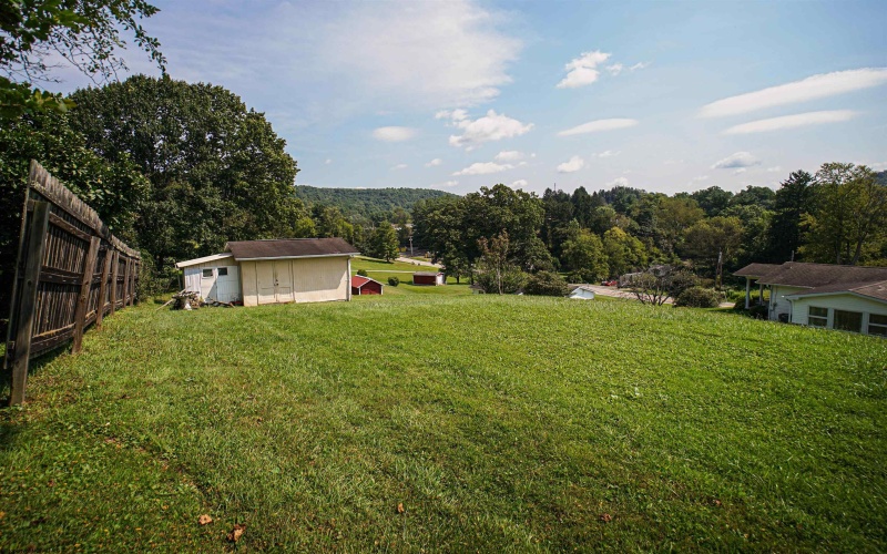 3608 Freedom Highway, Fairmont, West Virginia 26554, 3 Bedroom Bedrooms, 8 Room Rooms,2 BathroomBathrooms,Single Family Detached,For Sale,Freedom,0,10166769