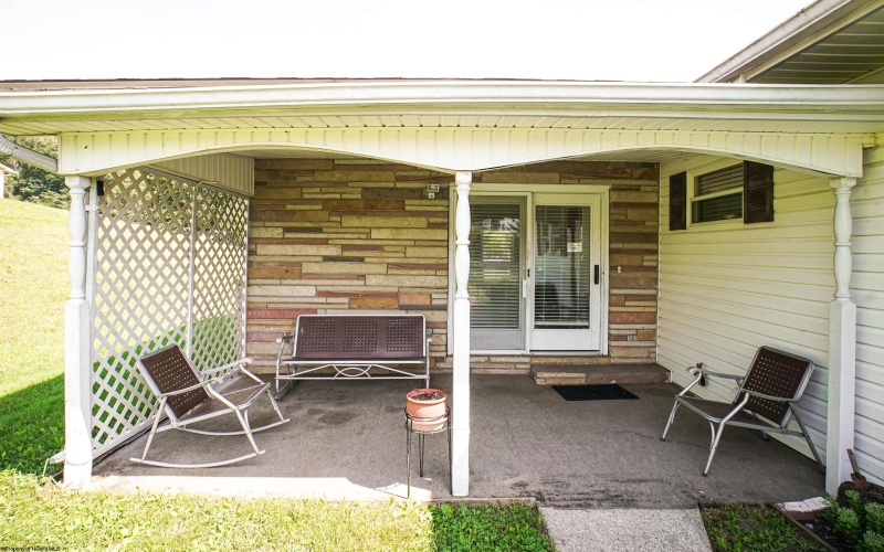 3608 Freedom Highway, Fairmont, West Virginia 26554, 3 Bedroom Bedrooms, 8 Room Rooms,2 BathroomBathrooms,Single Family Detached,For Sale,Freedom,0,10166769