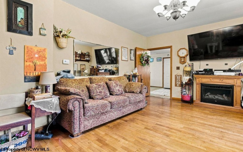 241 Maken Road, Salem, West Virginia 26426, 3 Bedroom Bedrooms, 7 Room Rooms,1 BathroomBathrooms,Single Family Detached,For Sale,Maken,0,10166791 241 Maken Road, Salem, West Virginia 26426, 3 Bedroom Bedrooms, 7 Room Rooms,1 BathroomBathrooms,Single Family Detached,For Sale,Maken,0,10166791