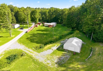 58 Mayhew Lane, Morgantown, West Virginia 26508, 4 Bedroom Bedrooms, 9 Room Rooms,2 BathroomBathrooms,Single Family Detached,For Sale,Mayhew,0,10166789