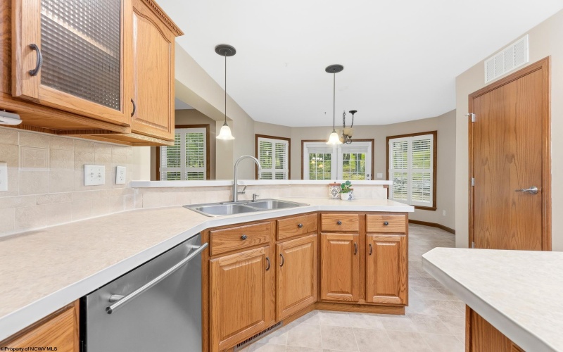 221 Anemone Lane, Terra Alta, West Virginia 26764, 3 Bedroom Bedrooms, 8 Room Rooms,2 BathroomBathrooms,Single Family Detached,For Sale,Anemone,0,10166774