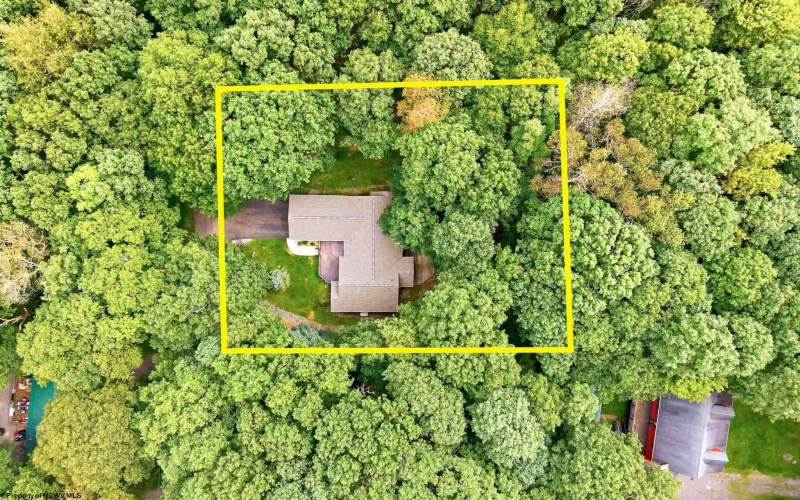 221 Anemone Lane, Terra Alta, West Virginia 26764, 3 Bedroom Bedrooms, 8 Room Rooms,2 BathroomBathrooms,Single Family Detached,For Sale,Anemone,0,10166774
