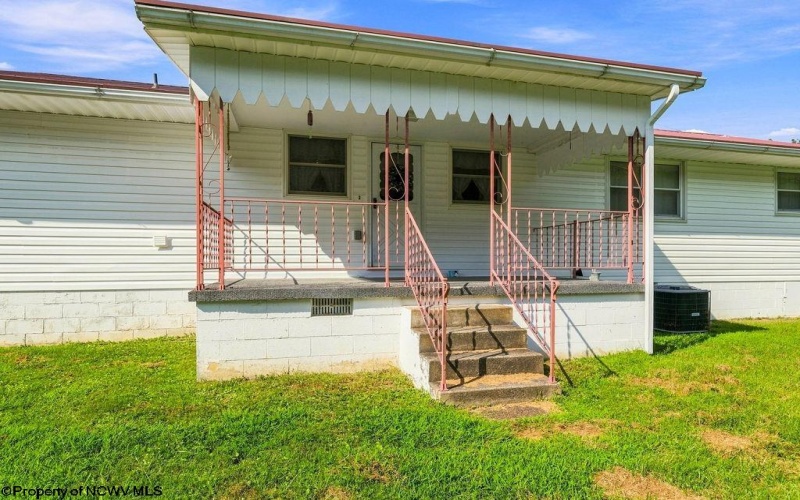 127 Carol Street, Buckhannon, West Virginia 26201, 3 Bedroom Bedrooms, 5 Room Rooms,1 BathroomBathrooms,Single Family Detached,For Sale,Carol,0,10166771