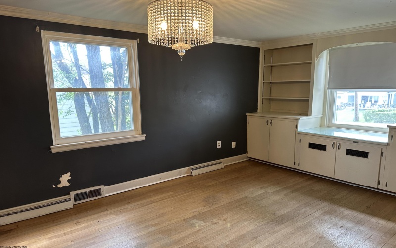 396 Laurel Street, Morgantown, West Virginia 26505, 6 Bedroom Bedrooms, 11 Room Rooms,3 BathroomBathrooms,Single Family Detached,For Sale,Laurel,0,10165102