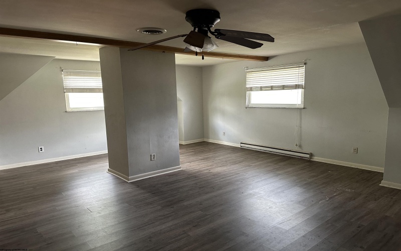 396 Laurel Street, Morgantown, West Virginia 26505, 6 Bedroom Bedrooms, 11 Room Rooms,3 BathroomBathrooms,Single Family Detached,For Sale,Laurel,0,10165102