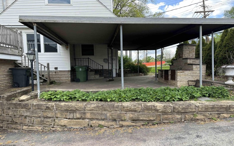 396 Laurel Street, Morgantown, West Virginia 26505, 6 Bedroom Bedrooms, 11 Room Rooms,3 BathroomBathrooms,Single Family Detached,For Sale,Laurel,0,10165102