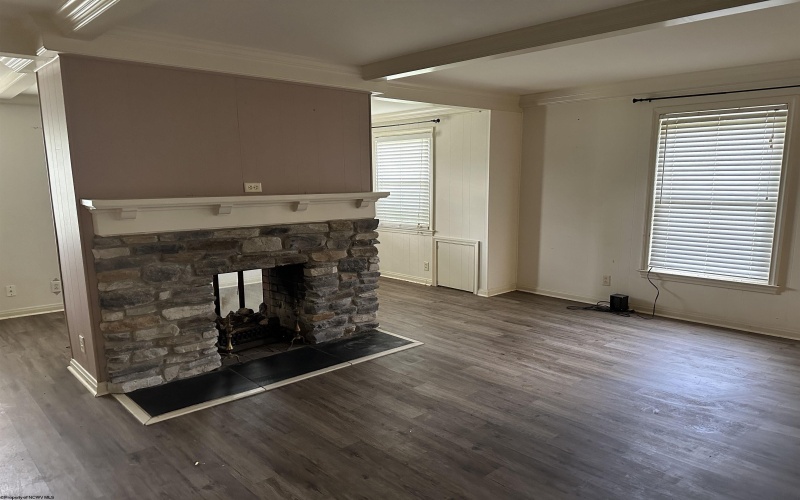396 Laurel Street, Morgantown, West Virginia 26505, 6 Bedroom Bedrooms, 11 Room Rooms,3 BathroomBathrooms,Single Family Detached,For Sale,Laurel,0,10165102
