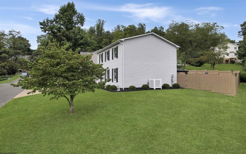 3206 Lemley Street, Morgantown, West Virginia 26508, 3 Bedroom Bedrooms, 6 Room Rooms,2 BathroomBathrooms,Single Family Detached,For Sale,Lemley,0,10166780 3206 Lemley Street, Morgantown, West Virginia 26508, 3 Bedroom Bedrooms, 6 Room Rooms,2 BathroomBathrooms,Single Family Detached,For Sale,Lemley,0,10166780