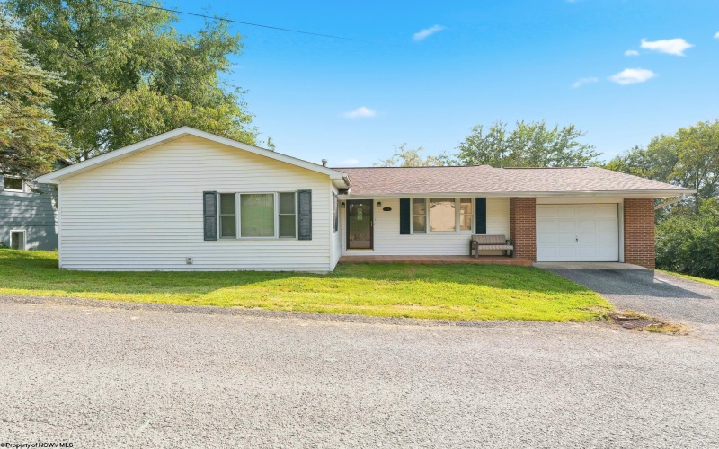 436 Riley Street, Morgantown, West Virginia 26505, 3 Bedroom Bedrooms, 6 Room Rooms,3 BathroomBathrooms,Single Family Detached,For Sale,Riley,0,10166781 436 Riley Street, Morgantown, West Virginia 26505, 3 Bedroom Bedrooms, 6 Room Rooms,3 BathroomBathrooms,Single Family Detached,For Sale,Riley,0,10166781