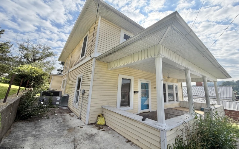 224 Bland Street, Weston, West Virginia 26452, 3 Bedroom Bedrooms, 6 Room Rooms,2 BathroomBathrooms,Single Family Detached,For Sale,Bland,0,10166782 224 Bland Street, Weston, West Virginia 26452, 3 Bedroom Bedrooms, 6 Room Rooms,2 BathroomBathrooms,Single Family Detached,For Sale,Bland,0,10166782