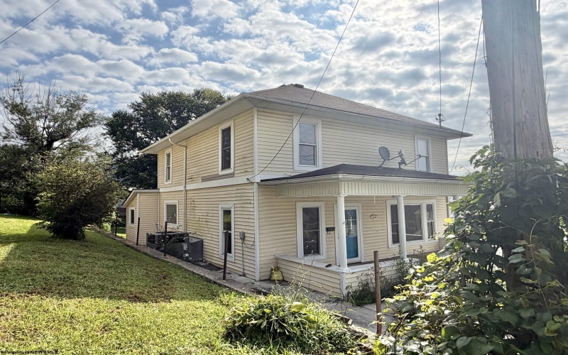 224 Bland Street, Weston, West Virginia 26452, 3 Bedroom Bedrooms, 6 Room Rooms,2 BathroomBathrooms,Single Family Detached,For Sale,Bland,0,10166782 224 Bland Street, Weston, West Virginia 26452, 3 Bedroom Bedrooms, 6 Room Rooms,2 BathroomBathrooms,Single Family Detached,For Sale,Bland,0,10166782