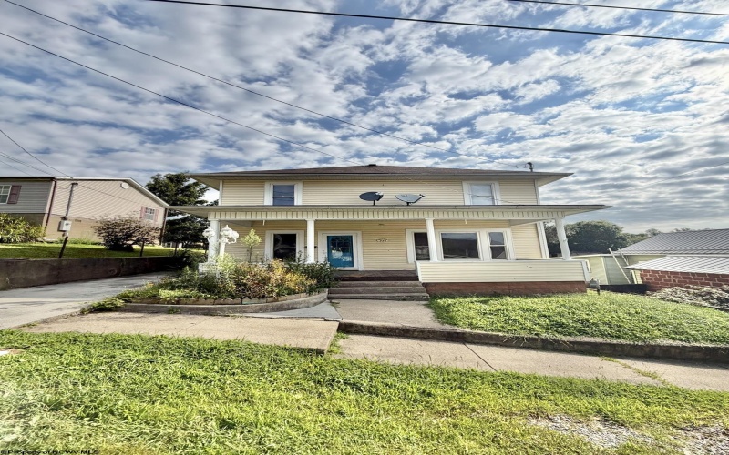 224 Bland Street, Weston, West Virginia 26452, 3 Bedroom Bedrooms, 6 Room Rooms,2 BathroomBathrooms,Single Family Detached,For Sale,Bland,0,10166782 224 Bland Street, Weston, West Virginia 26452, 3 Bedroom Bedrooms, 6 Room Rooms,2 BathroomBathrooms,Single Family Detached,For Sale,Bland,0,10166782