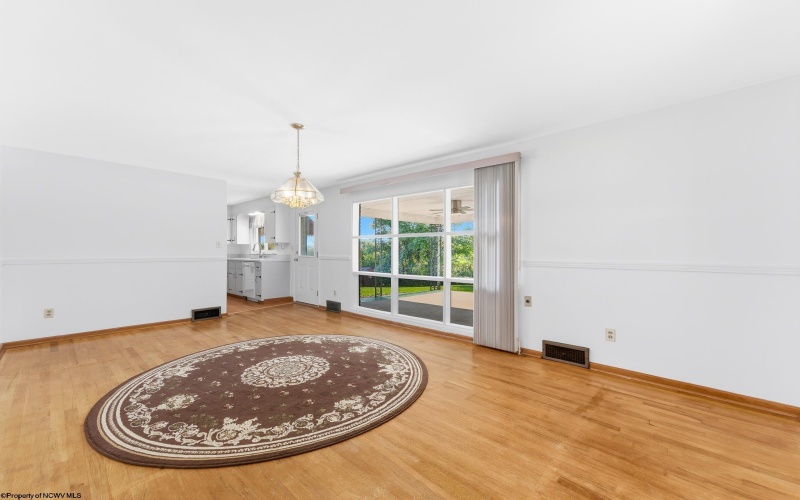 441 Morgantown Street, Uniontown, Pennsylvania 15401, 2 Bedroom Bedrooms, 6 Room Rooms,1 BathroomBathrooms,Single Family Detached,For Sale,Morgantown,0,10166795