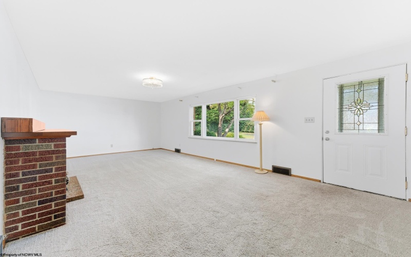 441 Morgantown Street, Uniontown, Pennsylvania 15401, 2 Bedroom Bedrooms, 6 Room Rooms,1 BathroomBathrooms,Single Family Detached,For Sale,Morgantown,0,10166795