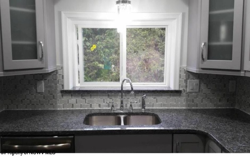 3 Erwin Lane, Fairmont, West Virginia 26554, 3 Bedroom Bedrooms, 8 Room Rooms,3 BathroomBathrooms,Single Family Detached,For Sale,Erwin,0,10166796
