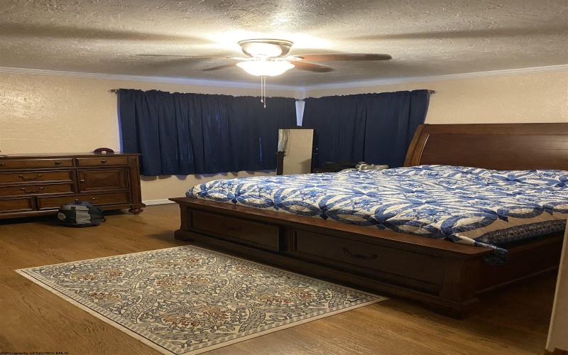 3 Erwin Lane, Fairmont, West Virginia 26554, 3 Bedroom Bedrooms, 8 Room Rooms,3 BathroomBathrooms,Single Family Detached,For Sale,Erwin,0,10166796
