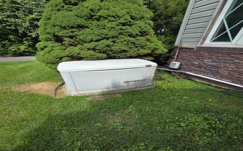 3 Erwin Lane, Fairmont, West Virginia 26554, 3 Bedroom Bedrooms, 8 Room Rooms,3 BathroomBathrooms,Single Family Detached,For Sale,Erwin,0,10166796