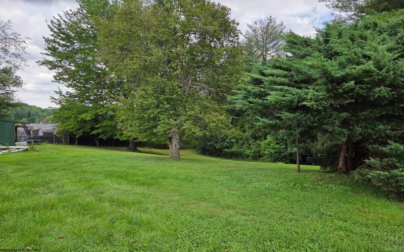 3 Erwin Lane, Fairmont, West Virginia 26554, 3 Bedroom Bedrooms, 8 Room Rooms,3 BathroomBathrooms,Single Family Detached,For Sale,Erwin,0,10166796