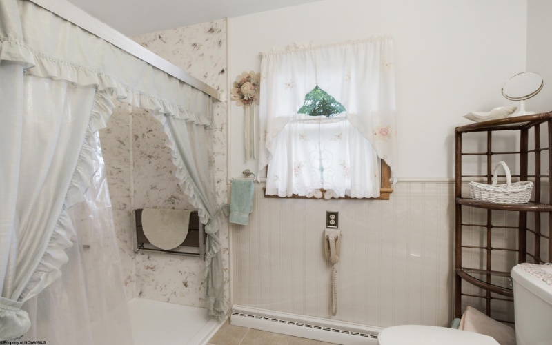 60 Stuart Avenue, West Union, West Virginia 26456-0000, 3 Bedroom Bedrooms, 7 Room Rooms,2 BathroomBathrooms,Single Family Detached,For Sale,Stuart,0,10166815