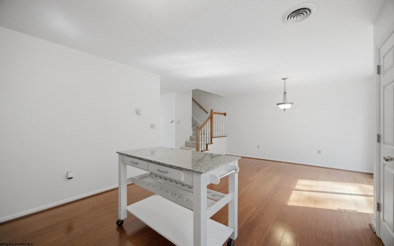32 Fairway Drive, Mount Clare, West Virginia 26408, 3 Bedroom Bedrooms, 7 Room Rooms,2 BathroomBathrooms,Single Family Attached,For Sale,Fairway,0,10166813
