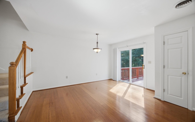 32 Fairway Drive, Mount Clare, West Virginia 26408, 3 Bedroom Bedrooms, 7 Room Rooms,2 BathroomBathrooms,Single Family Attached,For Sale,Fairway,0,10166813