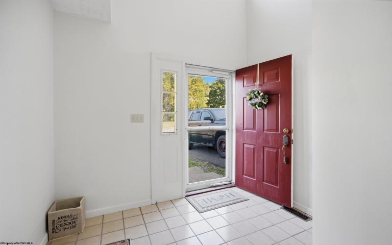 32 Fairway Drive, Mount Clare, West Virginia 26408, 3 Bedroom Bedrooms, 7 Room Rooms,2 BathroomBathrooms,Single Family Attached,For Sale,Fairway,0,10166813