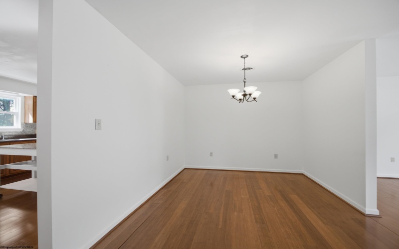 32 Fairway Drive, Mount Clare, West Virginia 26408, 3 Bedroom Bedrooms, 7 Room Rooms,2 BathroomBathrooms,Single Family Attached,For Sale,Fairway,0,10166813