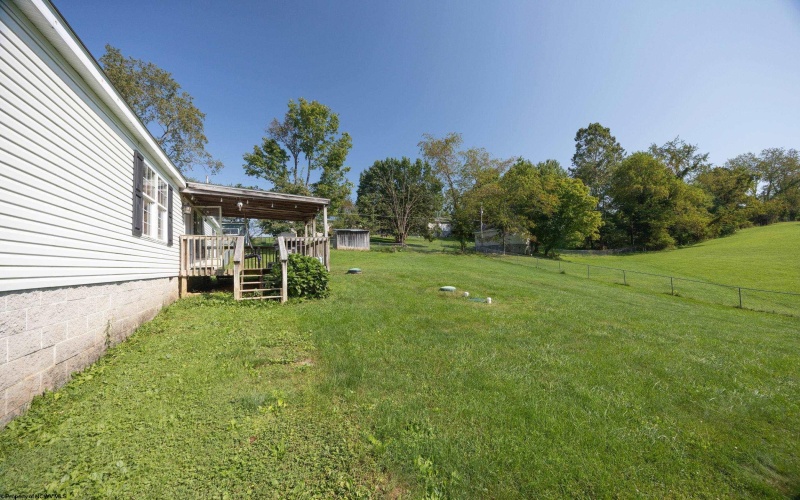 178 Heavenly Meadows Lane, Bridgeport, West Virginia 26330, 4 Bedroom Bedrooms, 6 Room Rooms,2 BathroomBathrooms,Single Family Detached,For Sale,Heavenly Meadows,0,10166799