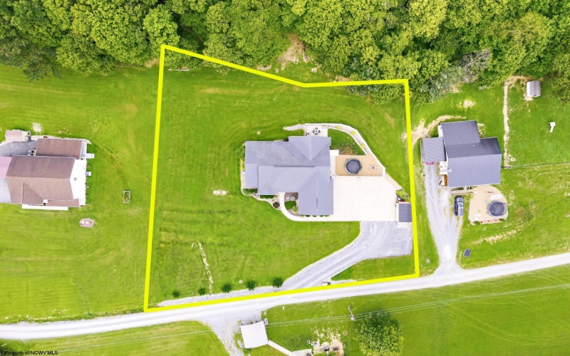 301 Stockett Road, Morgantown, West Virginia 26508, 4 Bedroom Bedrooms, 7 Room Rooms,3 BathroomBathrooms,Single Family Detached,For Sale,Stockett,0,10166805