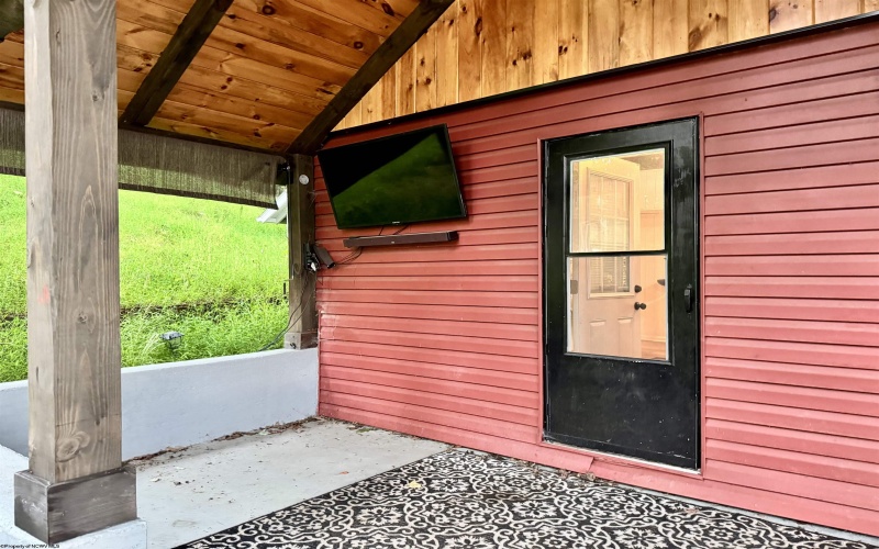 627 Valley Falls Road, Fairmont, West Virginia 26554, 2 Bedroom Bedrooms, 5 Room Rooms,1 BathroomBathrooms,Single Family Detached,For Sale,Valley Falls,0,10166816