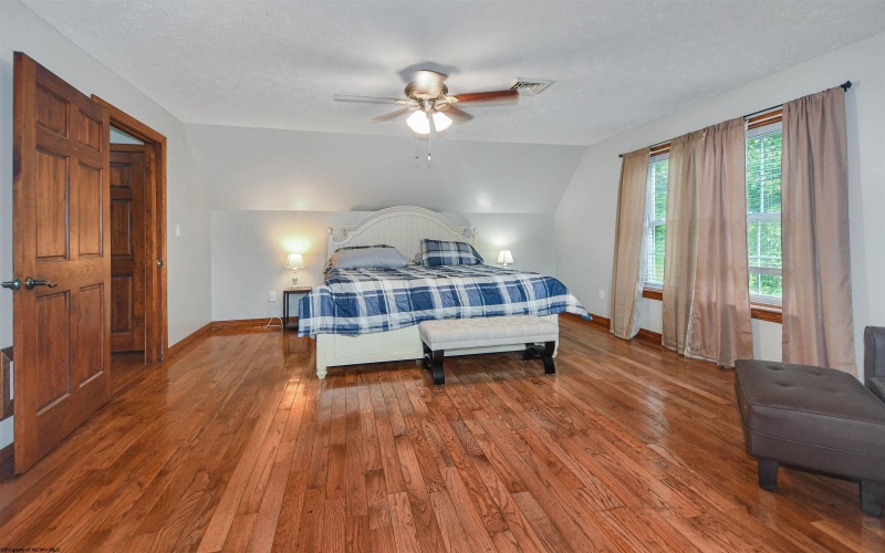 102 Saffel Hill Drive, Grafton, West Virginia 26354, 5 Bedroom Bedrooms, 14 Room Rooms,3 BathroomBathrooms,Single Family Detached,For Sale,Saffel Hill,0,10166824